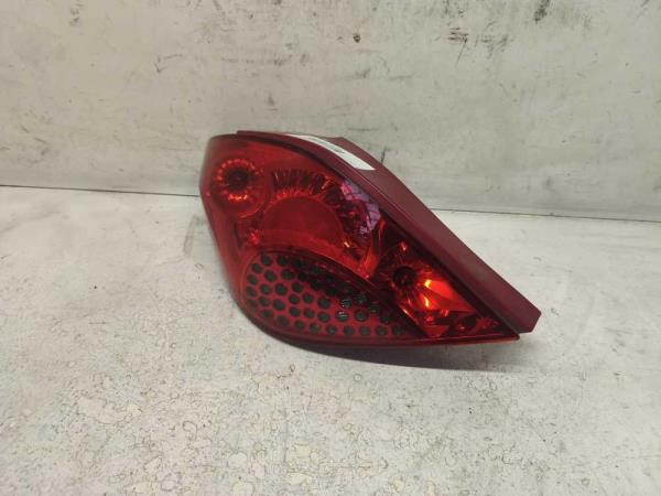 FEU ARRIERE GAUCHE PEUGEOT 207 -2009 - Vue 1